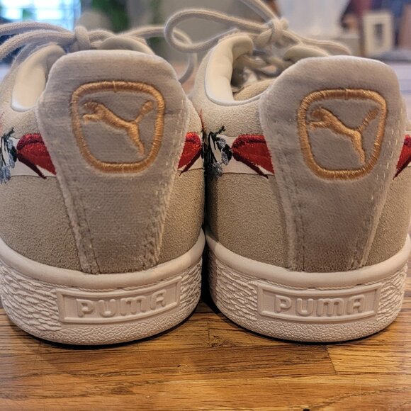 NWOT PUMA Suede Hyper Embelished Womens in Glacier Grey White - Picture 9 of 14